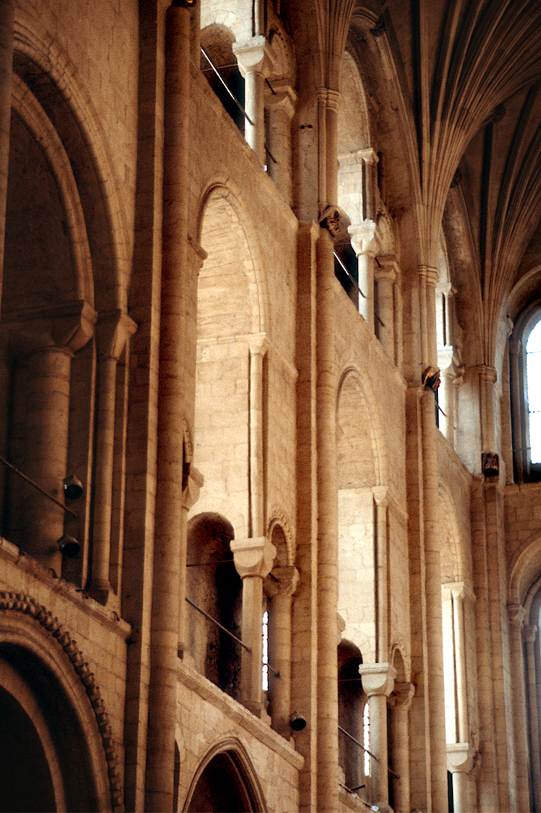 Norwich Cathedral photo Thomas Deckker 1988